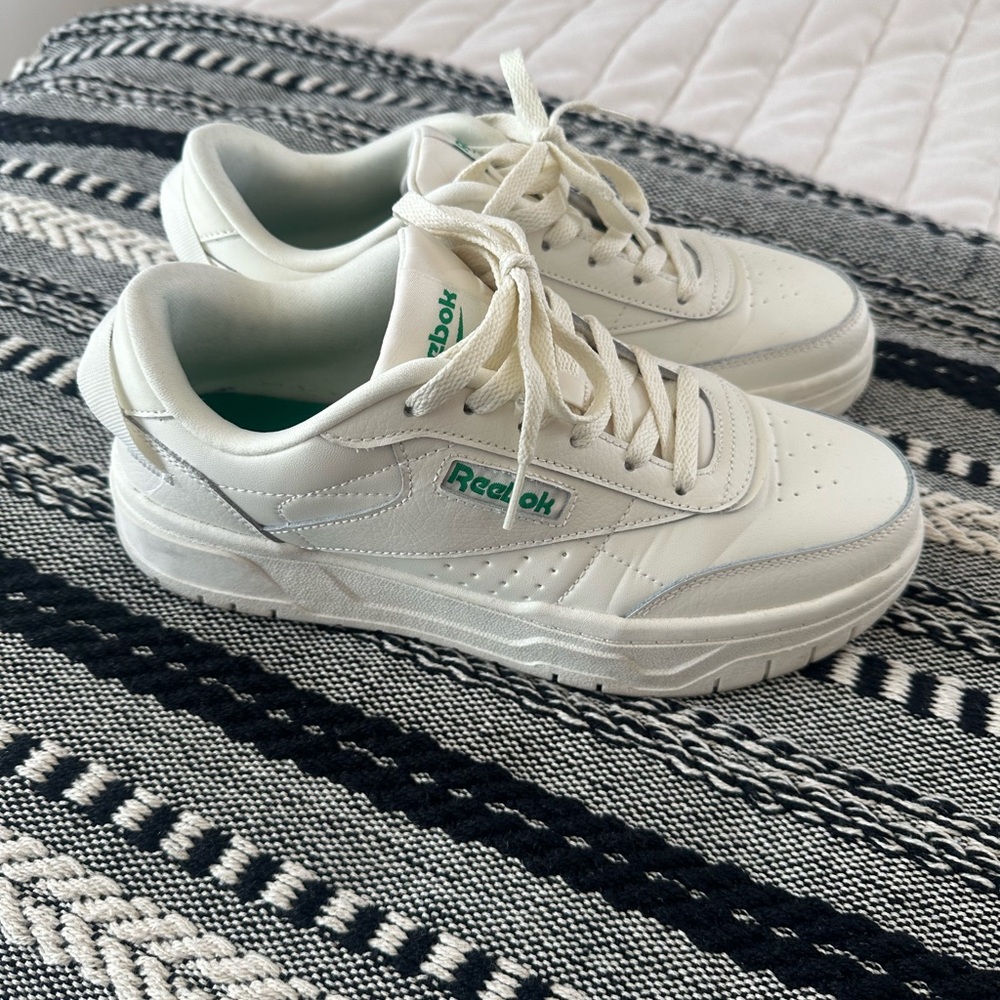 Reebok White and Green Women's Sneakers